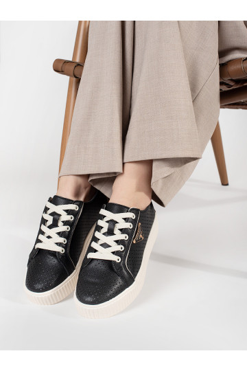 Must   Naiste kingad platvormiga 2