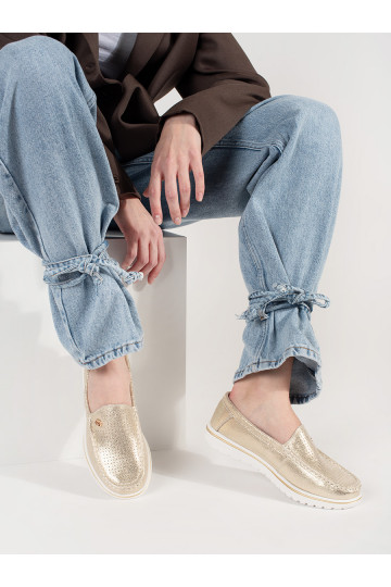 Kuldset värvi mokassiinid  2