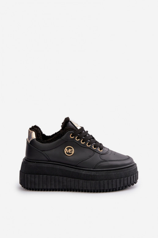 Sneaker-stiilis sportlikud jalatsid... Sneaker-stiilis sportlikud jalatsid...