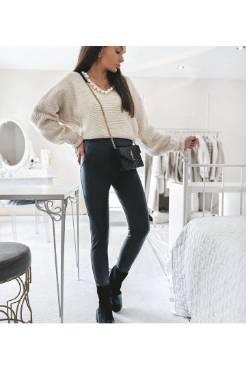 Ambrose Grey vahatatud...