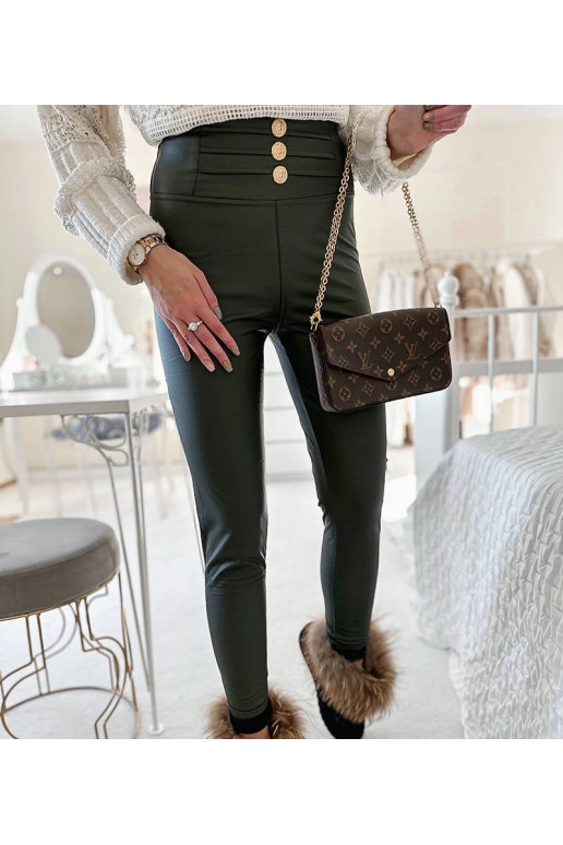 Rohelised Baile nööpidega kaunistatud... Rohelised Baile nööpidega kaunistatud...