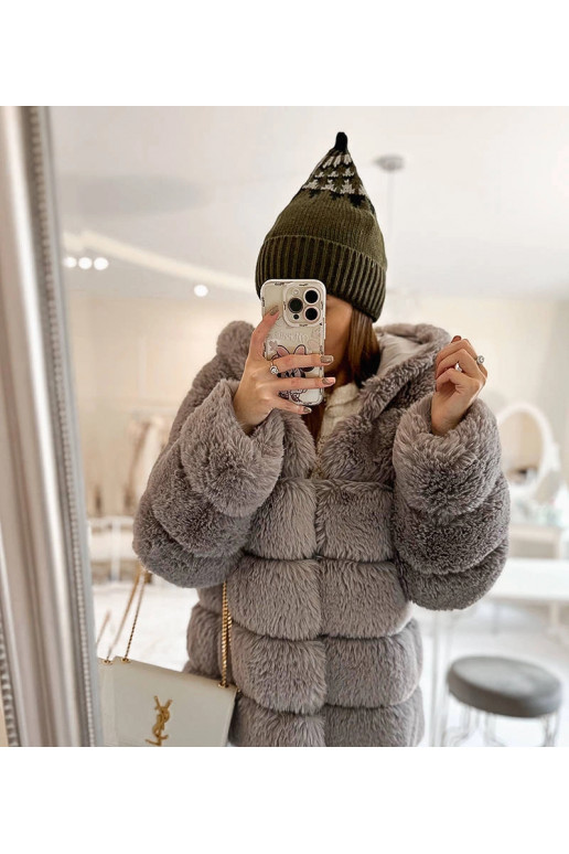 Tumeroheline Abneri müts