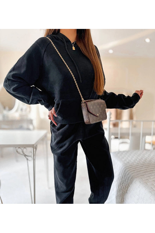 Must fliisist tantsudressi