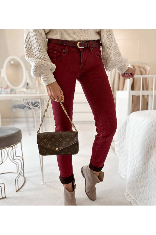 Punased elastsed püksid Rocheri vööga