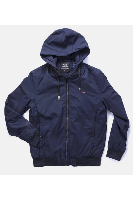 Meresinine meeste kapuutsiga...