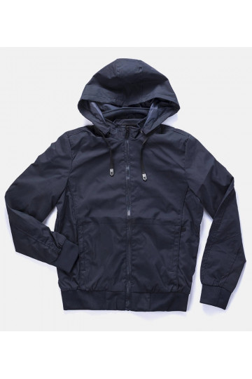 Brault meeste mereväe...