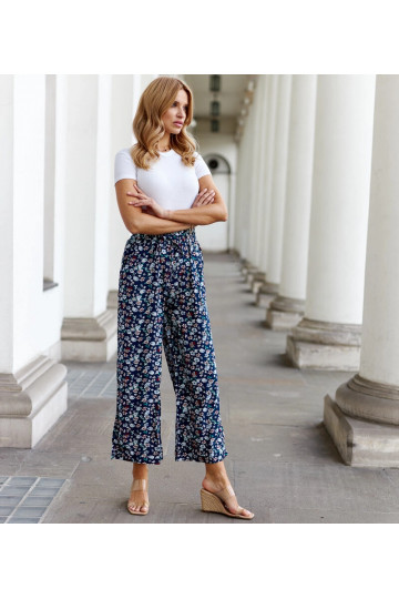 Mustad lillelised laia...