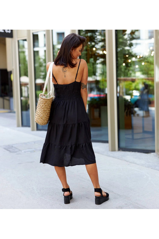 Must laienev kleit Udinese