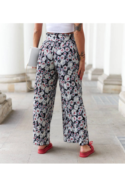 Mustad Aberdeeni laiad plisseeritud... Mustad Aberdeeni laiad plisseeritud...