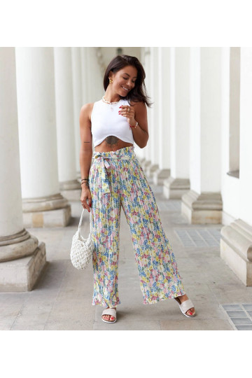 Cesate kollased lillelised...