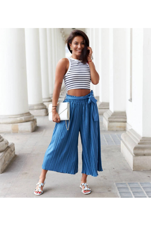 Artemio sinised laiad plisseeritud... Artemio sinised laiad plisseeritud...