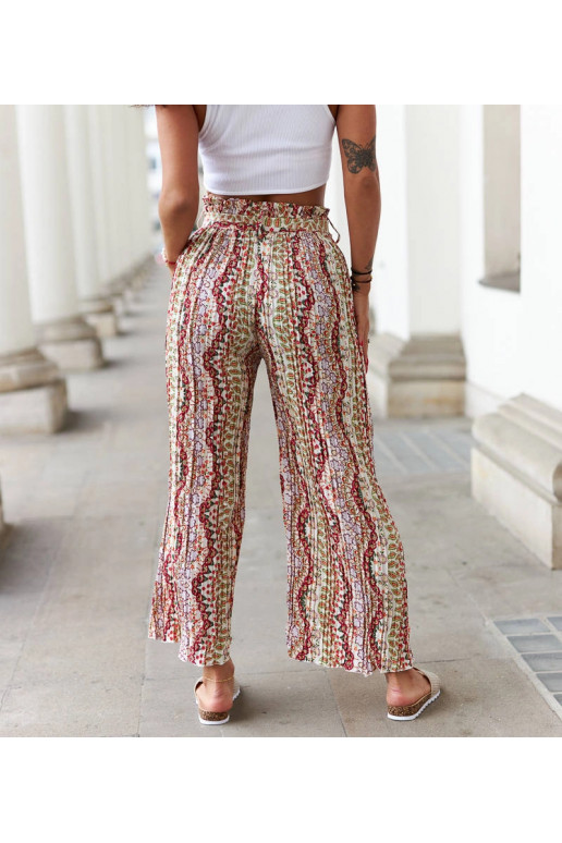 Archimede valged laiad plisseeritud... Archimede valged laiad plisseeritud...