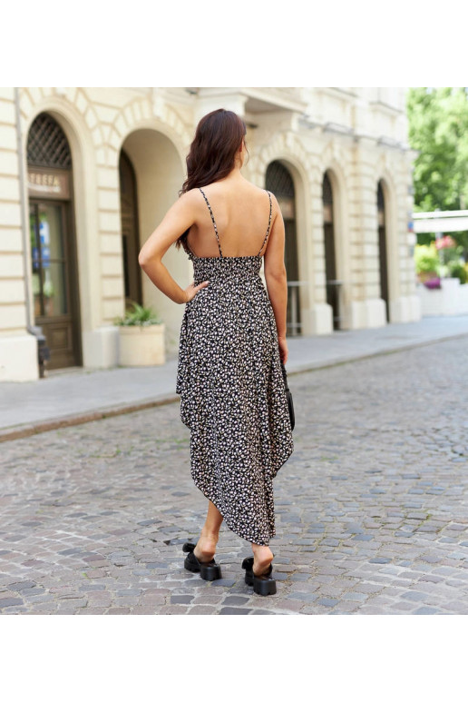 Must Olkaimeta kleit firmalt Forni