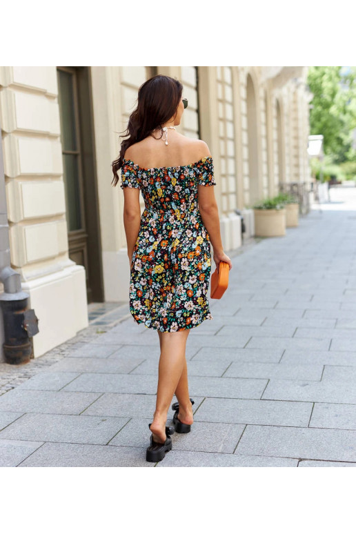 Must värviliste lilledega kleit Roxia