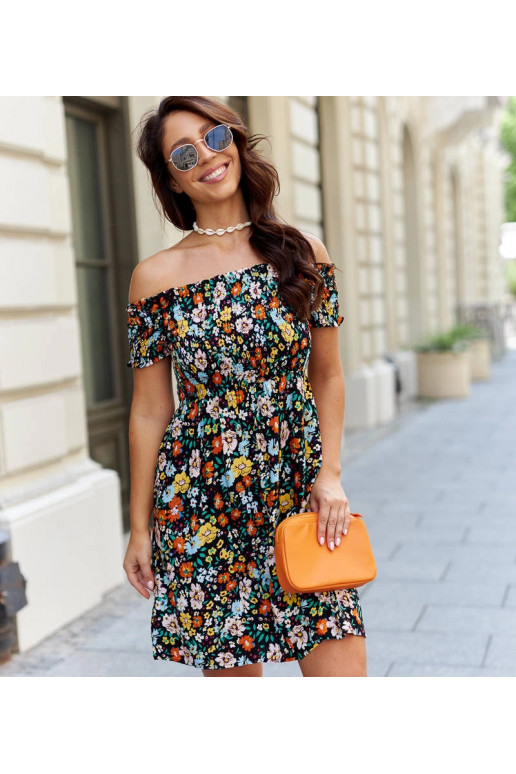 Must värviliste lilledega kleit Roxia