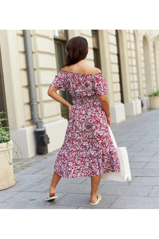 Punane komplekt topiga ja...