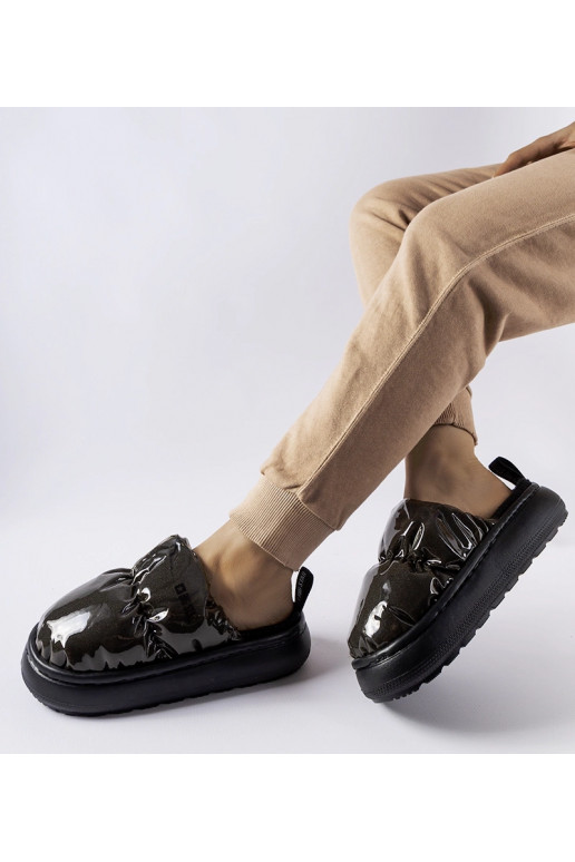 Mustad isoleeritud sussid Big Star...