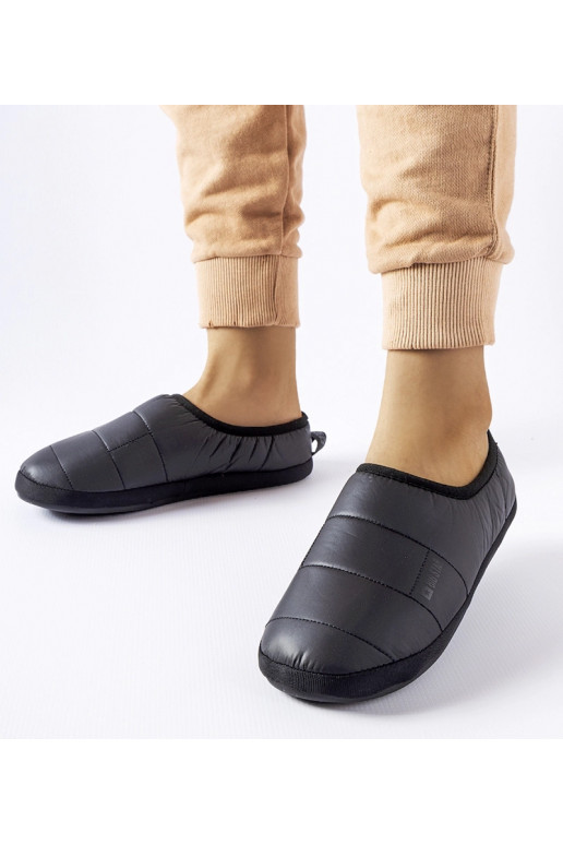 Mustad isoleeritud sussid Big Star...