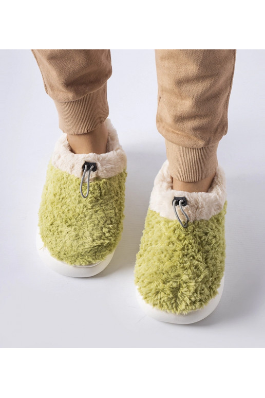 Rohelised soojad kinnise kontsaga...