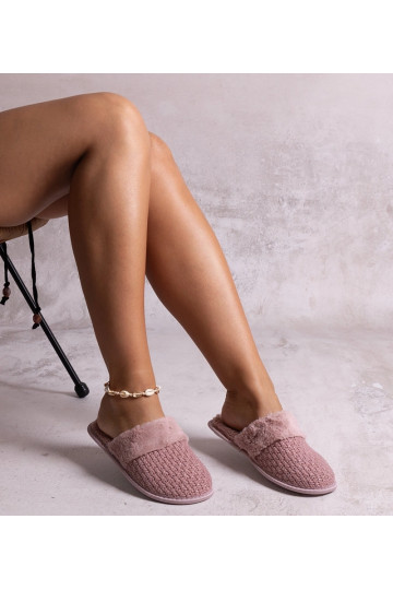 Sira niidiga kaunistatud... 2