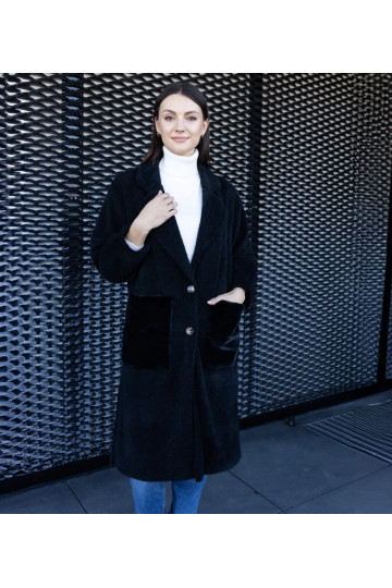 Must pikk mantel plush...