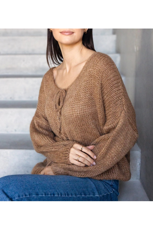 Pruun seotud kampsun Sumaia