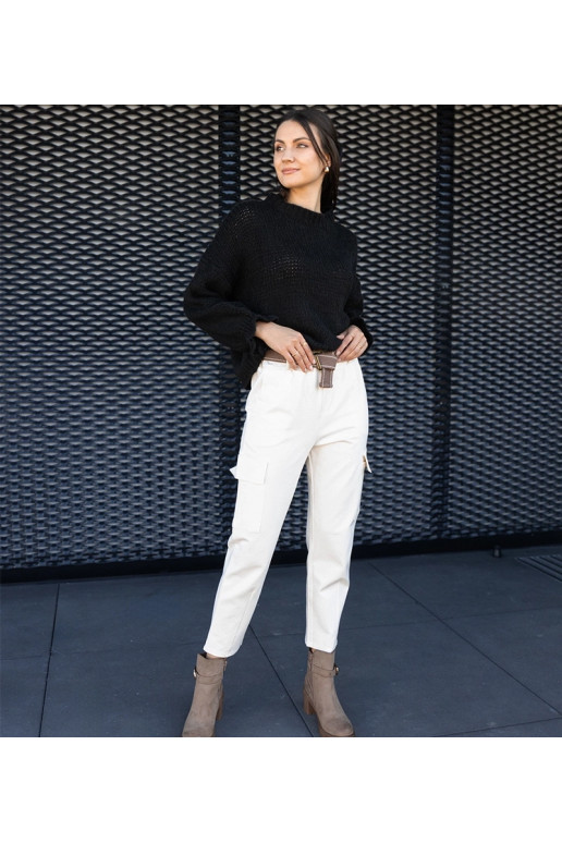 Nuala valged plaastritaskutega... Nuala valged plaastritaskutega...