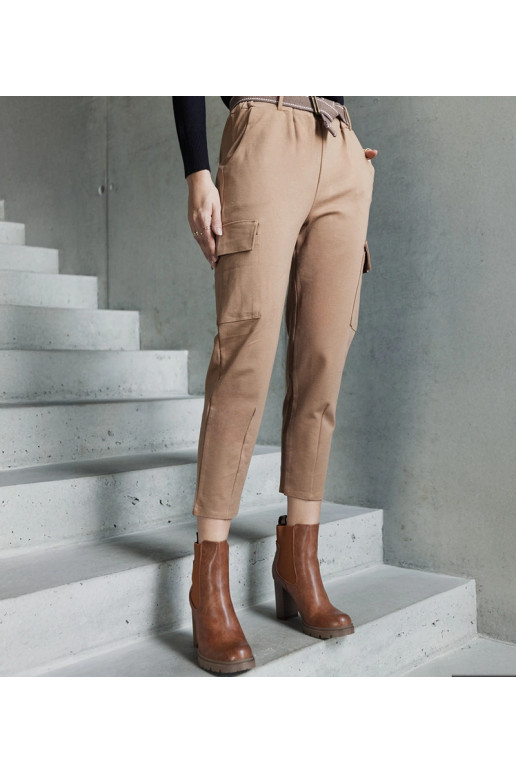 Nuala helepruunid plaastritaskutega... Nuala helepruunid plaastritaskutega...