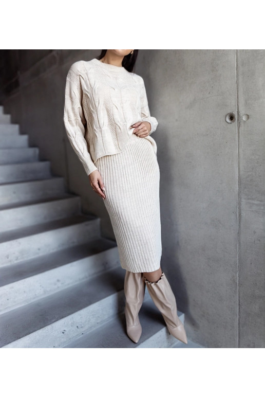 Beeži kampsuni ja seeliku komplekt Taisa Beeži kampsuni ja seeliku komplekt Taisa