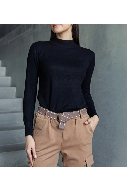 Must klassikaline Essana avara sviiter