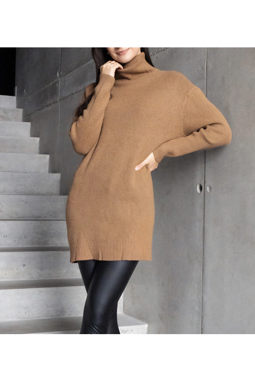 Pikk pruun pehme kilpkonnaga kampsun... Pikk pruun pehme kilpkonnaga kampsun...