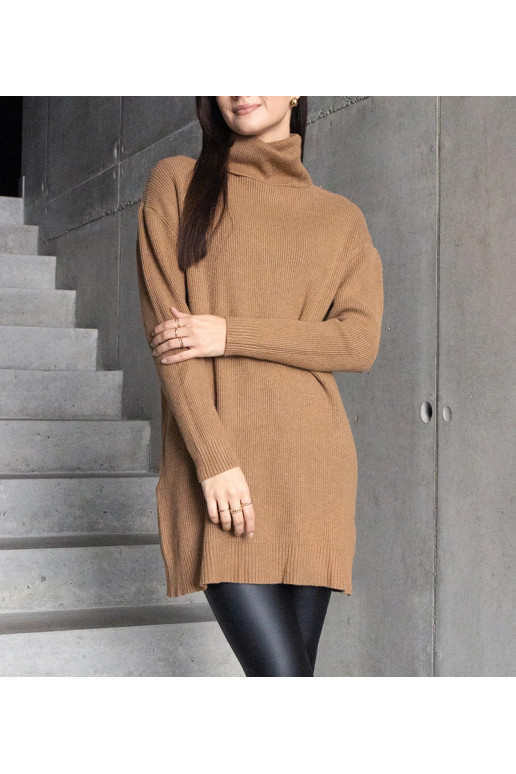 Pikk pruun pehme kilpkonnaga kampsun... Pikk pruun pehme kilpkonnaga kampsun...