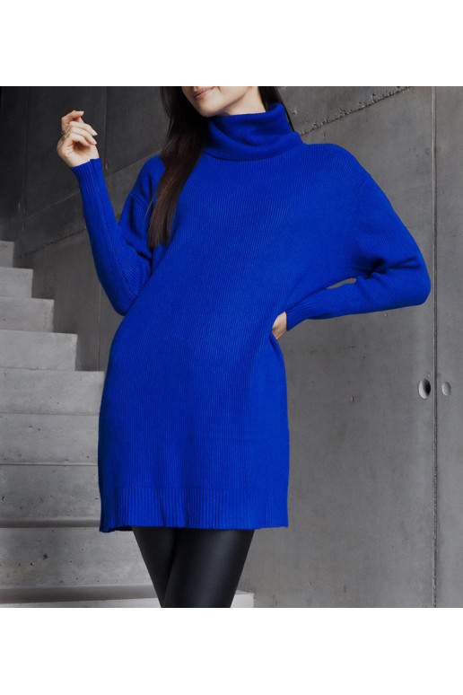 Pikk sinine pehme kilpkonnaga kampsun... Pikk sinine pehme kilpkonnaga kampsun...