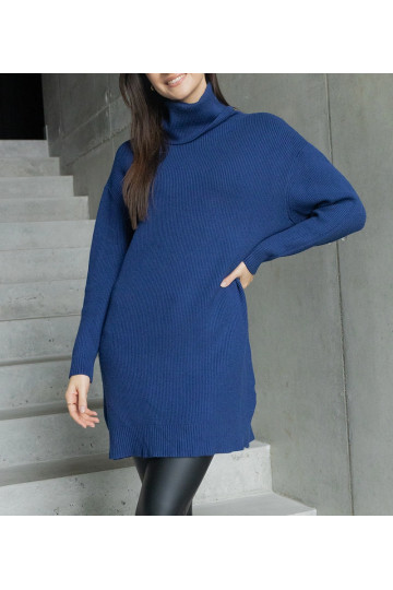 Pikk tumesinine pehme...