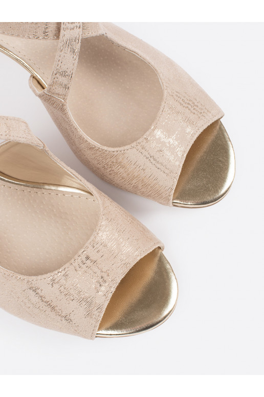 beeži värvi kingad  