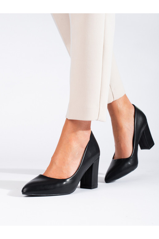 Elegantsed poolsaapad kõrge kontsaga Mustad