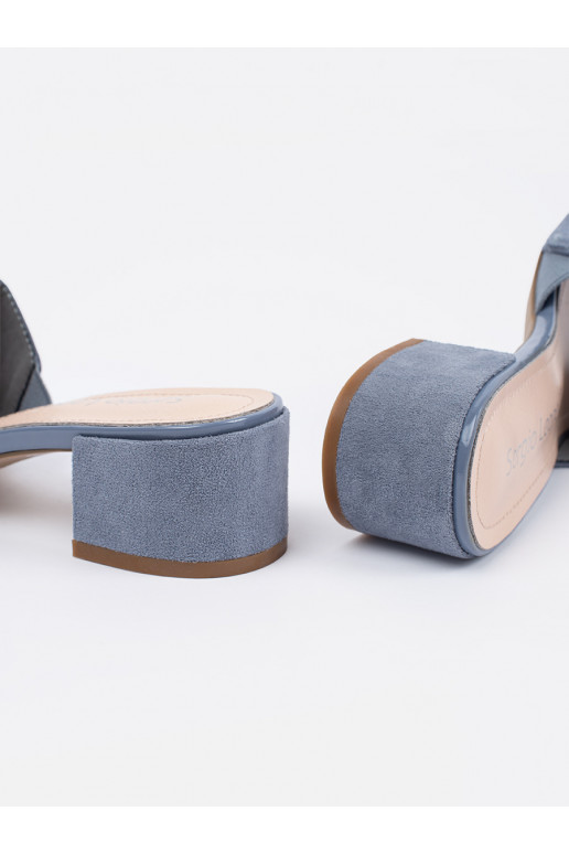 Sinist värvi plätud  Sergio Leone