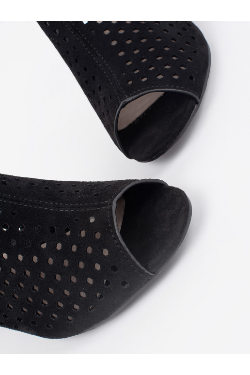 Must kingad   Must kingad