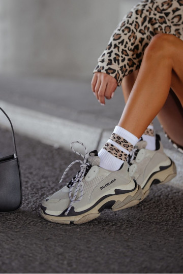 Sokid  Dwa Täpilised  valget värvi