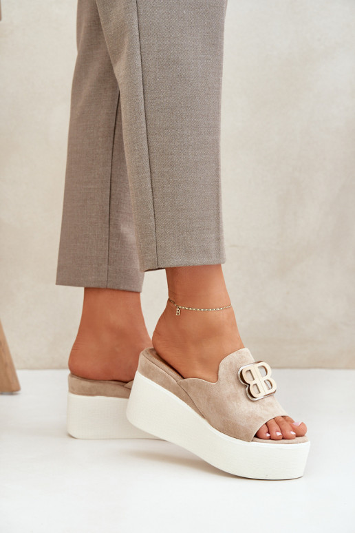 Platvormiga sussid beeži värvi Tanonea