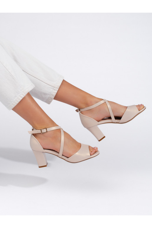 Elegantsed kingad z paseczkami Sergio Leone Elegantsed kingad z paseczkami Sergio Leone