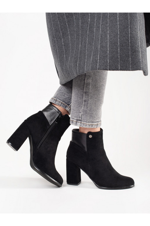 seemisnakhsed  Mustad