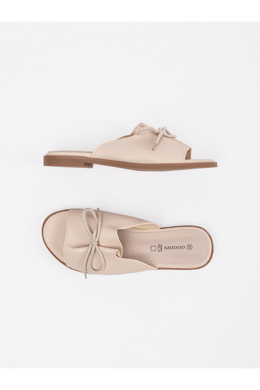 beeži värvi plätud płaksie  beeži värvi plätud płaksie