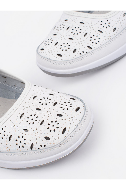 kingad   valge värv  kingad   valge värv