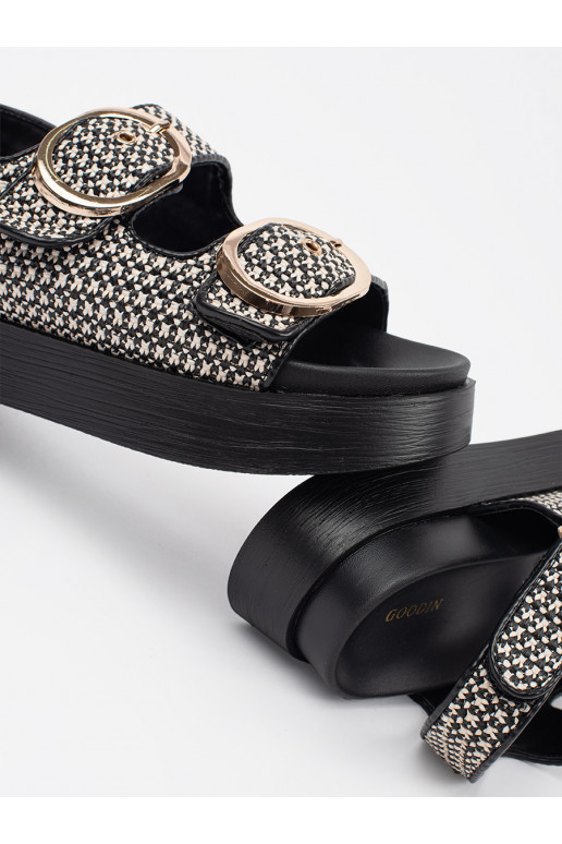 sandaalid platvormiga must-białą kratkę sandaalid platvormiga must-białą kratkę