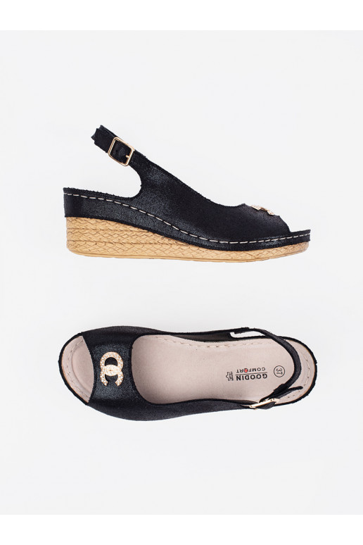 Must kingad   Must kingad