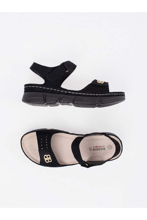 Must kingad  Must kingad