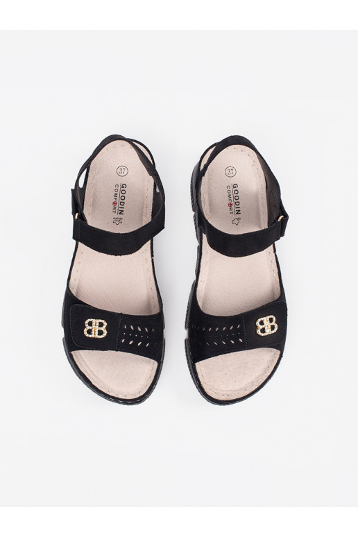 Must kingad  Must kingad