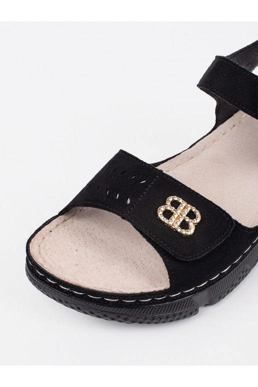 Must kingad  Must kingad