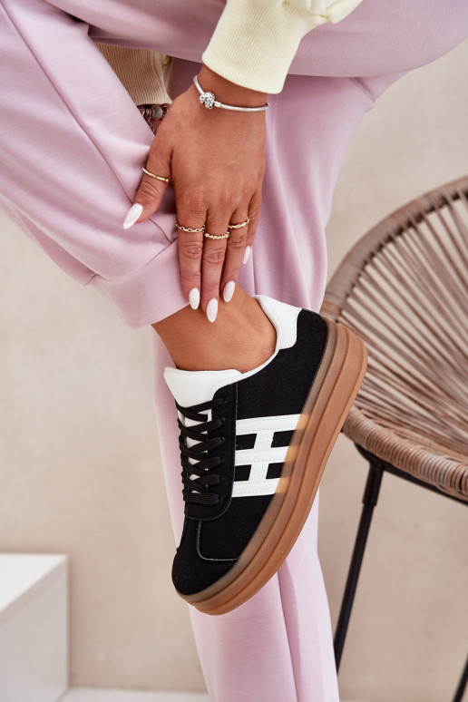 Sneakersi stiilis kingad Naistele platvormiga must